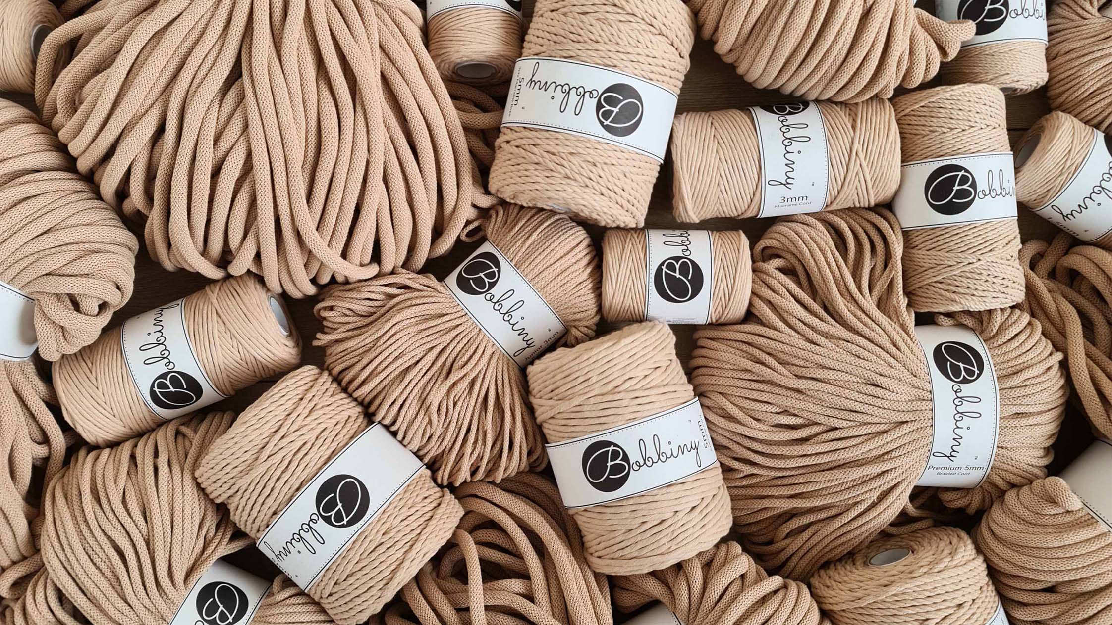 Kolekcja Wiosna/Lato 2023 - Biszkoptowy